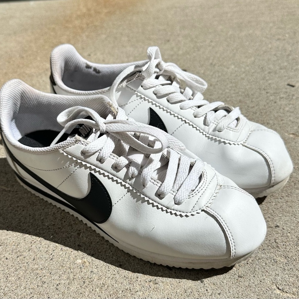 Nike Cortez Leather Sneakers - Women’s Size 8